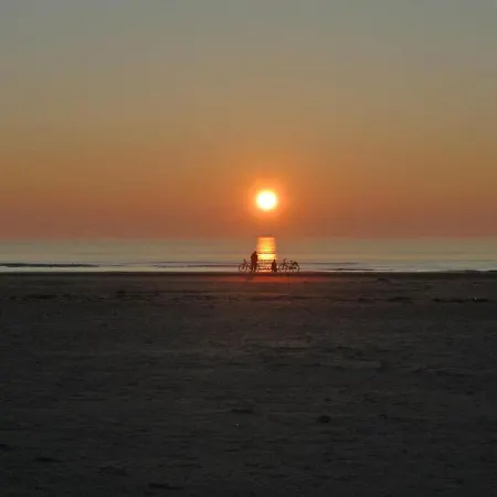 Holiday home Freek - 400m From The Sea In Western Jutland By Interhome *