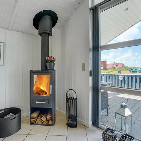 Holiday home Freek - 400m From The Sea In Western Jutland By Interhome *