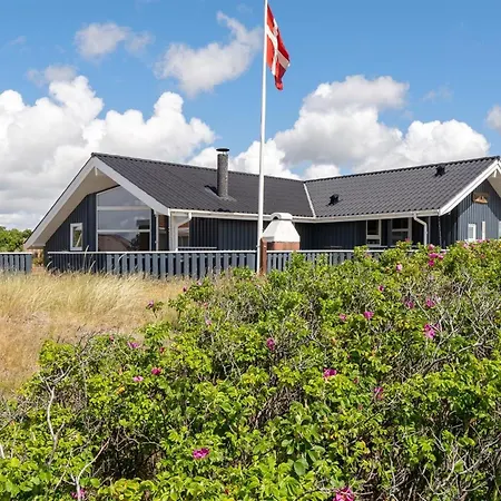 Feriehus Freek - 400m From The Sea By Interhome Lakolk